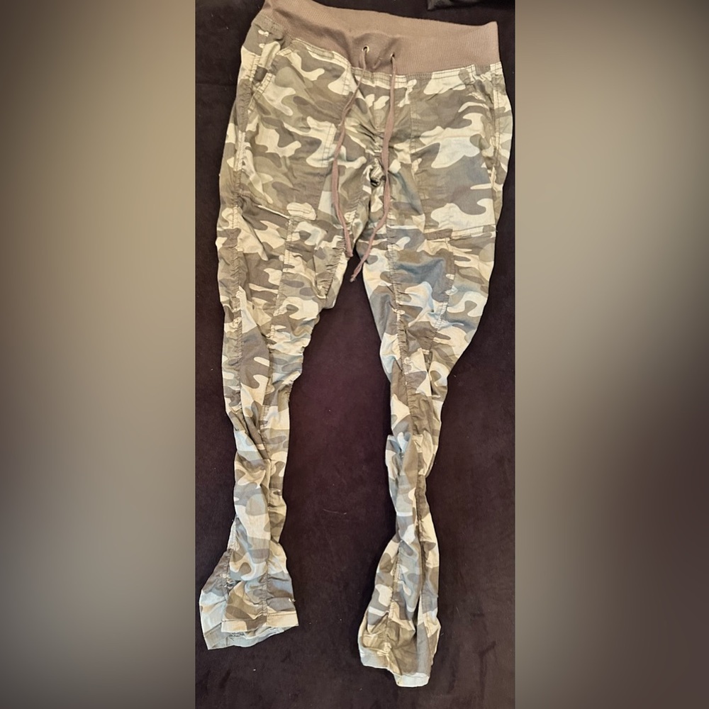 Vanilla Star Green and Brown Joggers with Camouflage Design